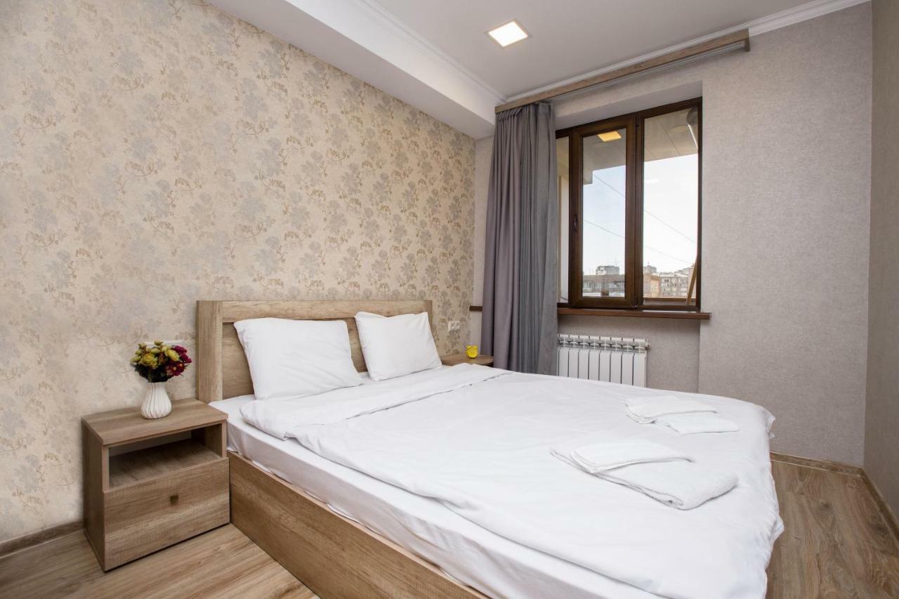 Stay Inn Apartments Near Northern Avenue Yerevan Ngoại thất bức ảnh